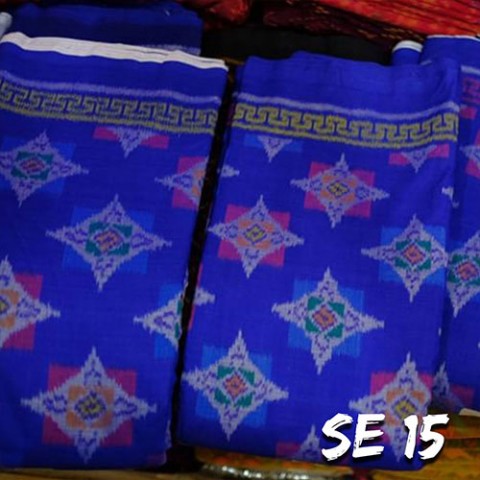 Kain Endek Untuk Seragam Sekolah