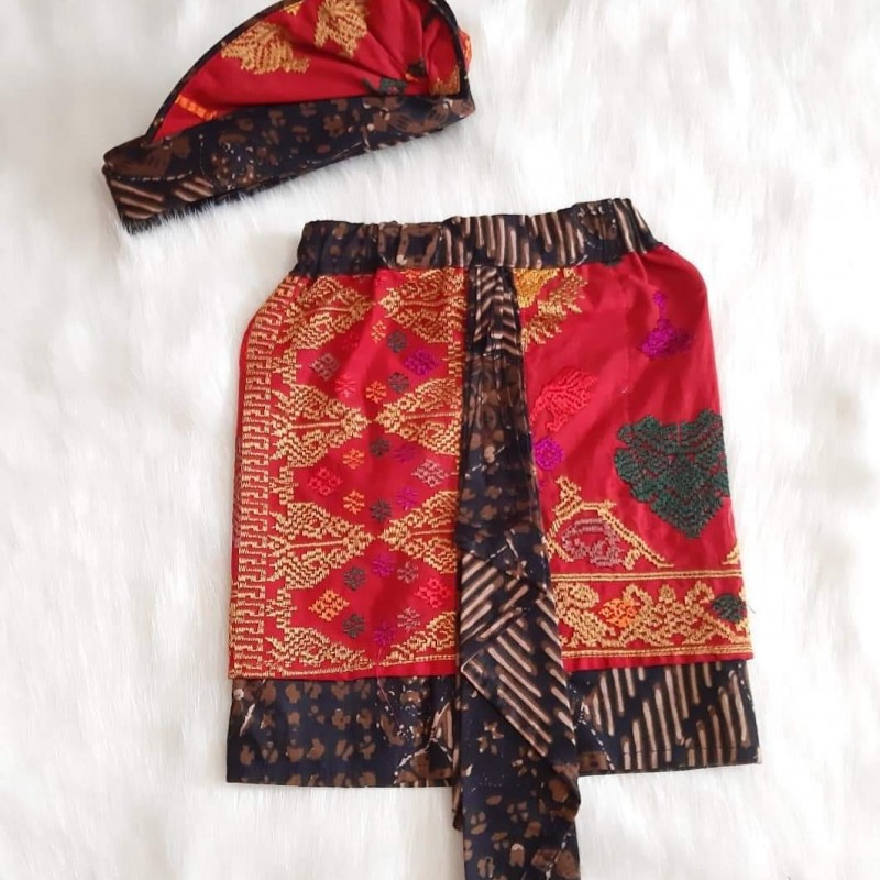 Set saput udeng anak baby born warna orange