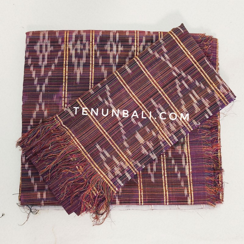 detail motif banyumas warna ungu